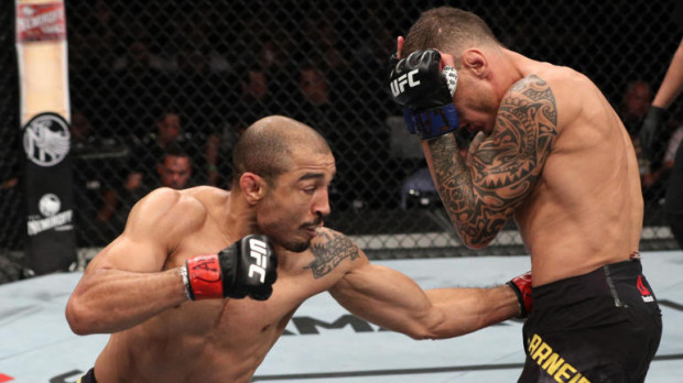 UFC Fortaleza results: Aldo TKOs Moicano (video)
